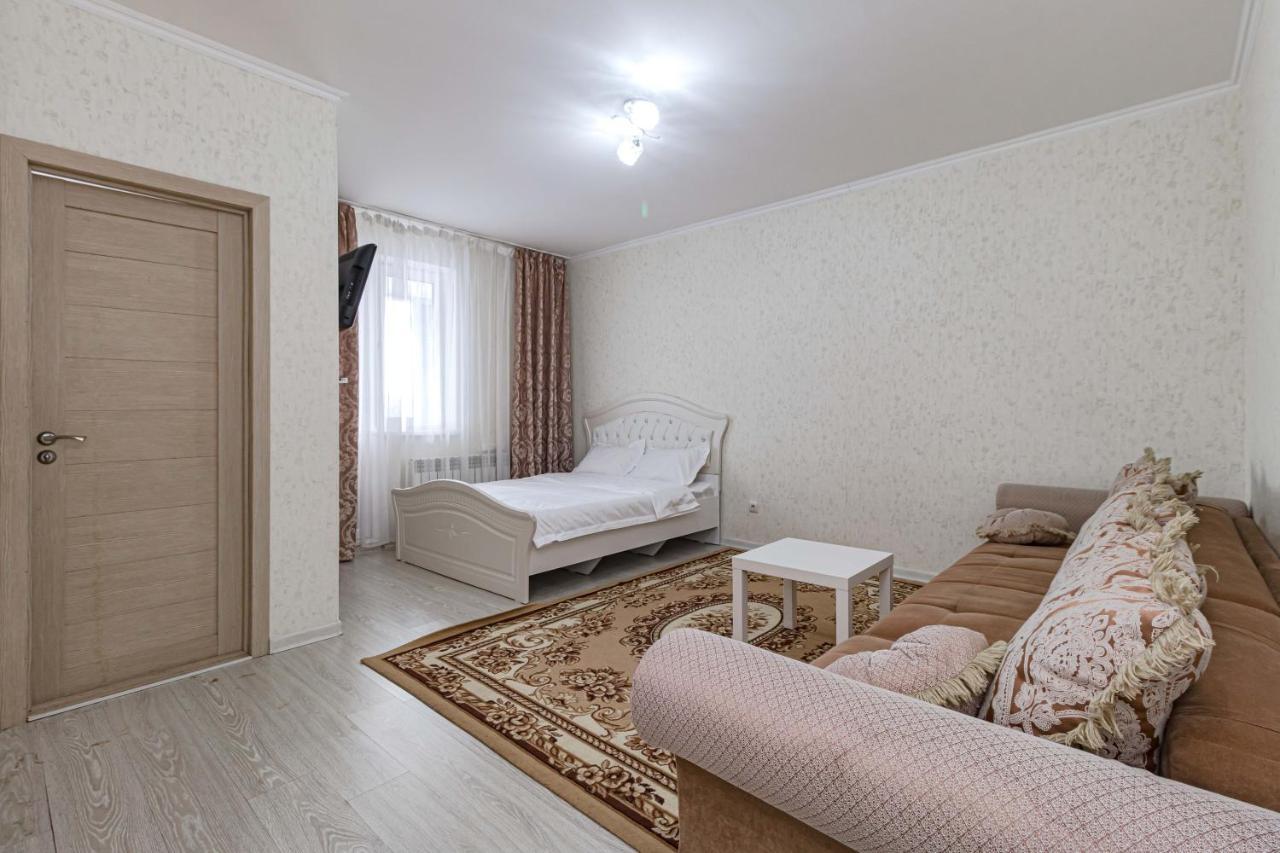Apartments 7 Я-21/5-39 Астана Экстерьер фото